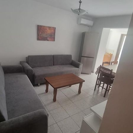 Teemo'S Apartments Σαράντα Εξωτερικό φωτογραφία